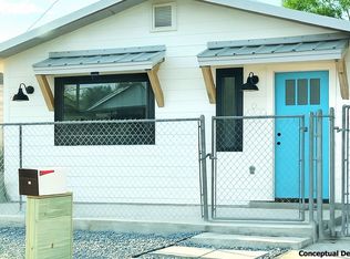2010 E Kearney St, Laredo, TX 78043