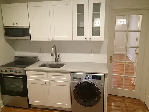 232 E 95th St #2C Photo 1 232 E 95th St #2C Photo 1