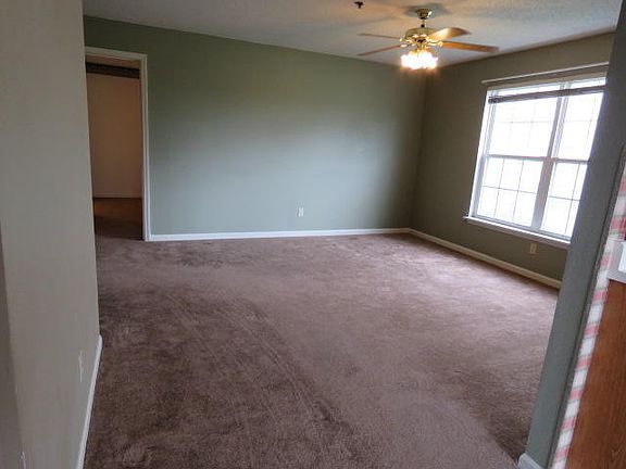 4th image of 111 Vixen Cir