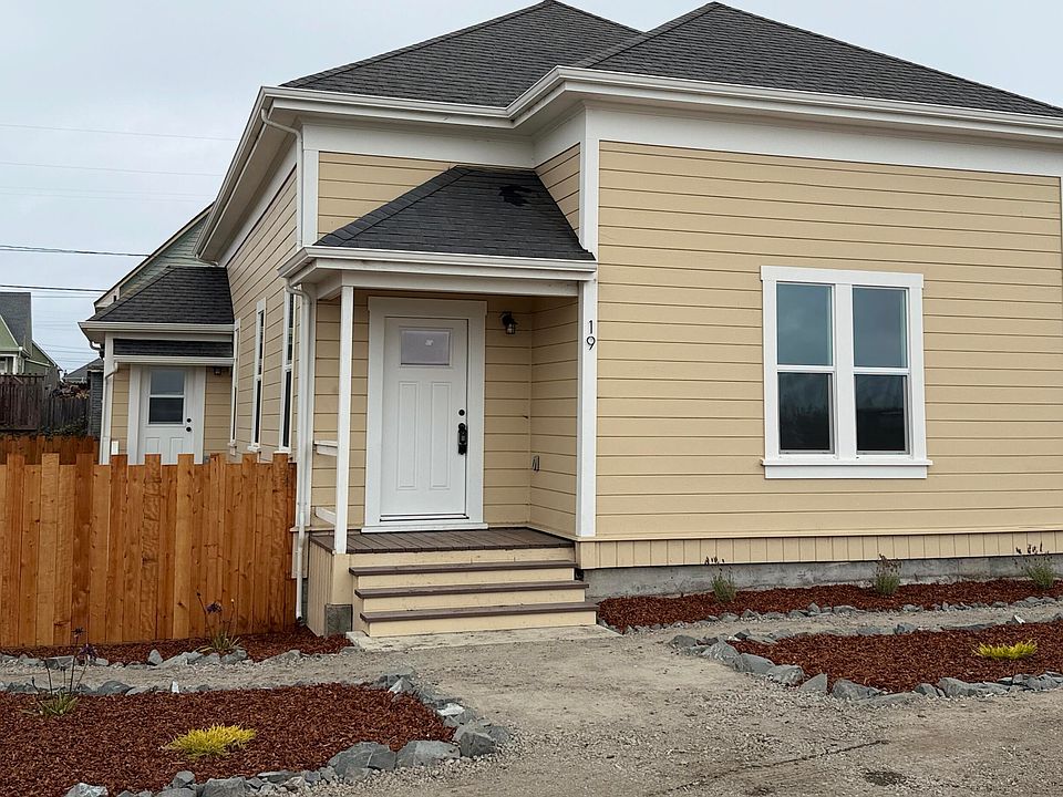 1st image of 19 Bay View Ave