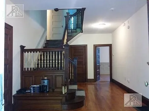 58 Englewood Ave #2 — Photo 15