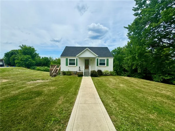 124 Bunker Hill Rd, Aliquippa, PA 15001