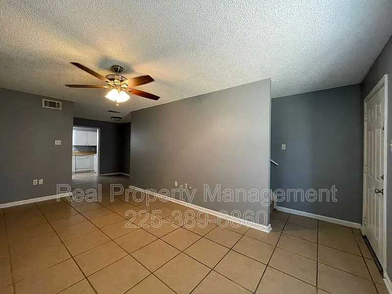 Brightside Manor — Photo 3
