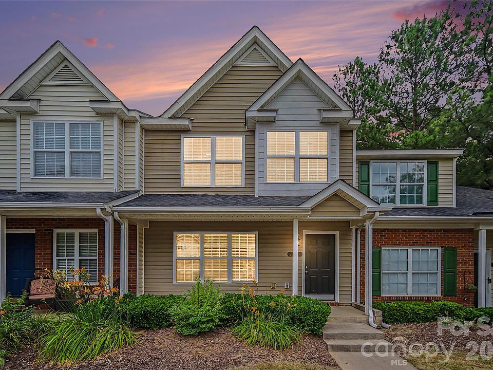 1st image of 109 Fredericks Ct