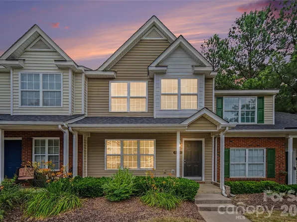 109 Fredericks Ct, Mooresville, NC 28117