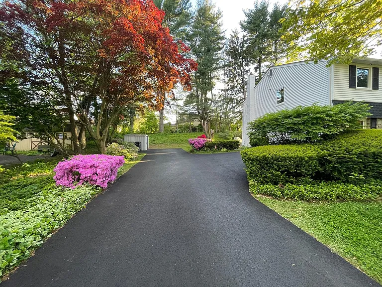 354 Andrew Rd — Photo 18