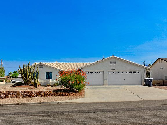 2nd image of 3811 Buena Vista Ave