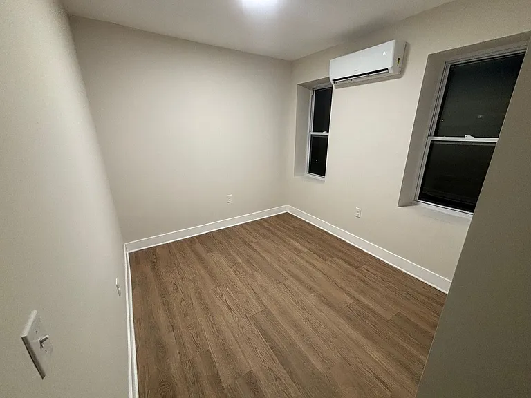 1035 Hamilton St #5 — Photo 8