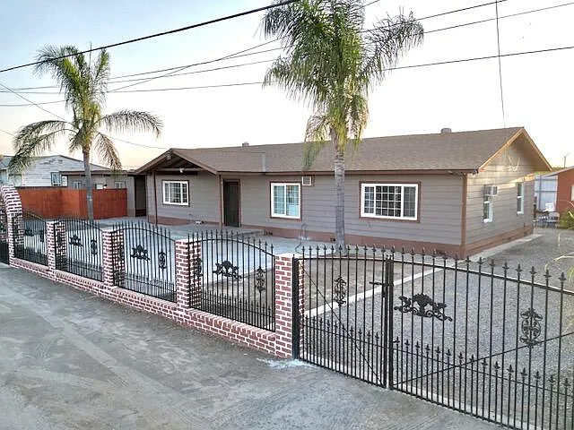 41447 Rd 116 photo 1