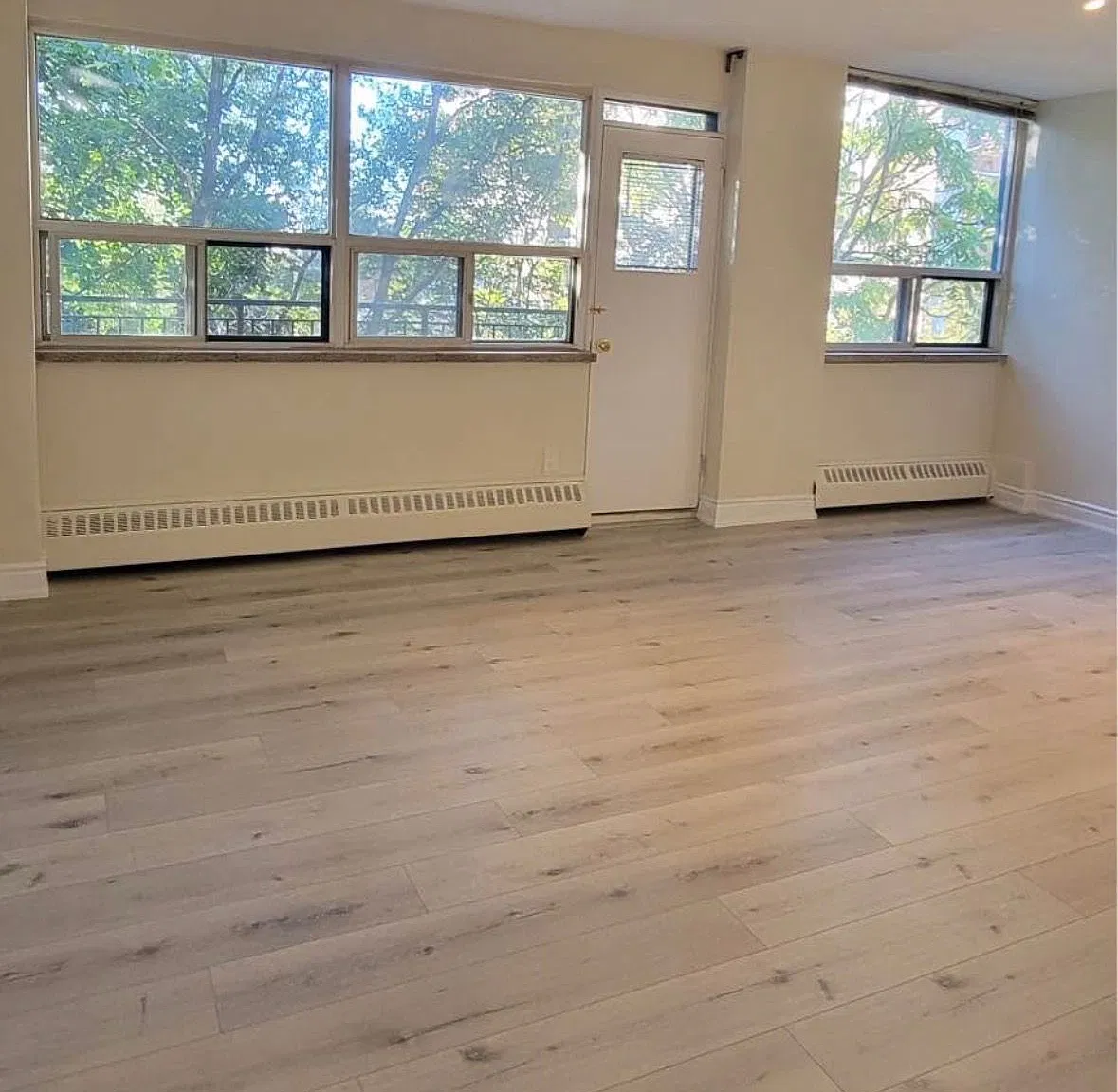 1 bed, $2,000 — Photo 4