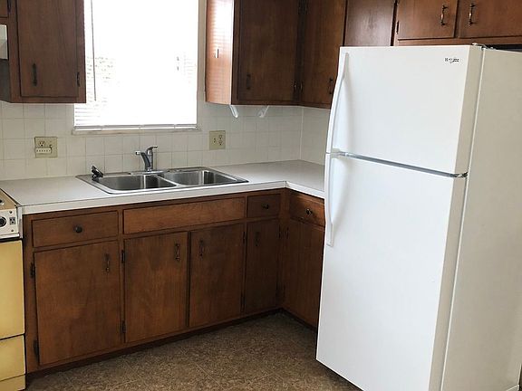 4th image of 801 North St APT 302