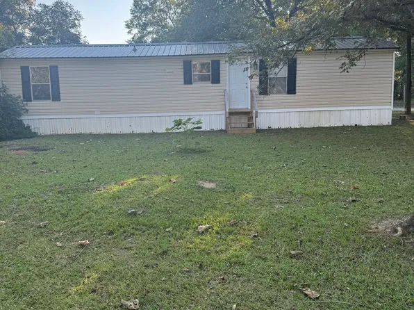 955 Pinehill Rd, Dublin, GA 31021