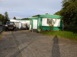 1002 Scott Ter, Reedsport, OR 97467