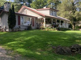 1729 Crawford Rd, Franklin, NC 28734