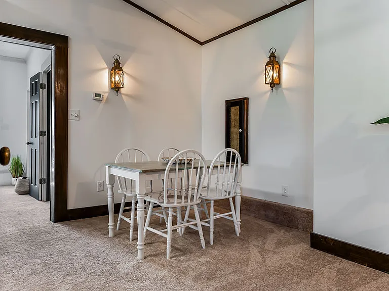 Poplar Hill Ln — Photo 17
