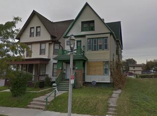 2440 W State St, Milwaukee, WI 53233