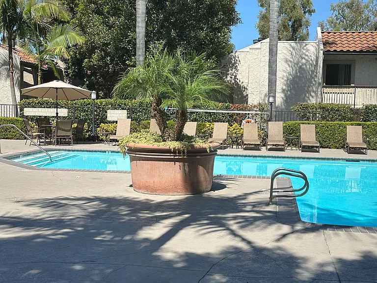 9959 Azuaga St #I106 — Photo 10