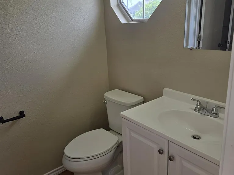 2209 Creekside Ln #C — Photo 8
