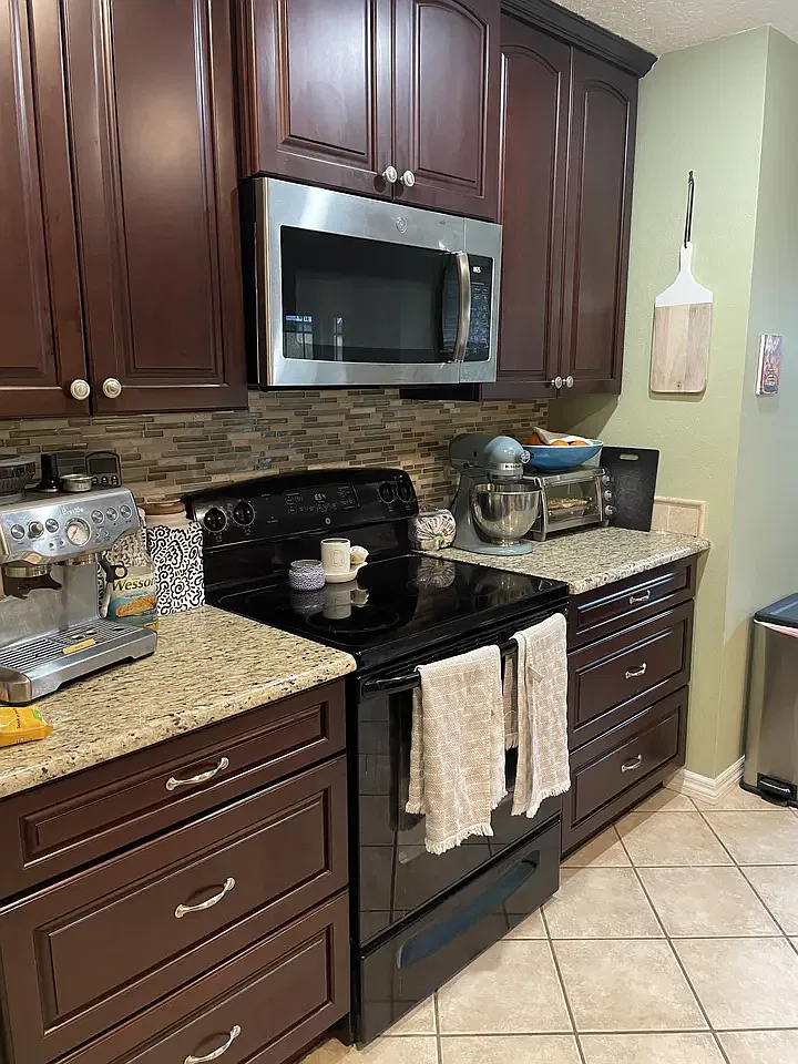 3 bed, 1523 sqft, $2,300 — Photo 4