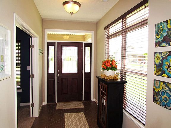 5th image of 2460 Estancia Ln