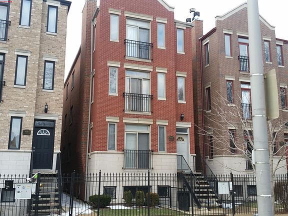 3rd image of 4142 S Michigan Ave Unit 2