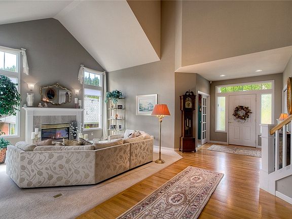 3rd image of 15165 SE 54th Pl