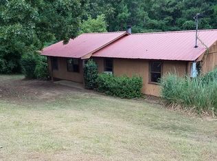 714 Nevins Rd, Jacksons Gap, AL 36861
