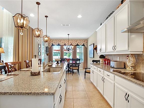 4th image of 2838 Sand Oak Loop