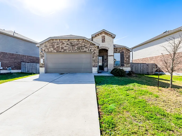 11617 Amber Stream Ln — Photo 2