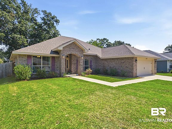 2nd image of 14877 Silver Oaks Loop