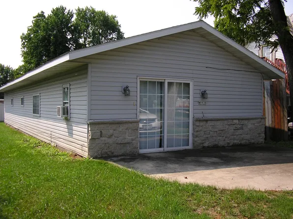 W5935 Main St, Packwaukee, WI 53953