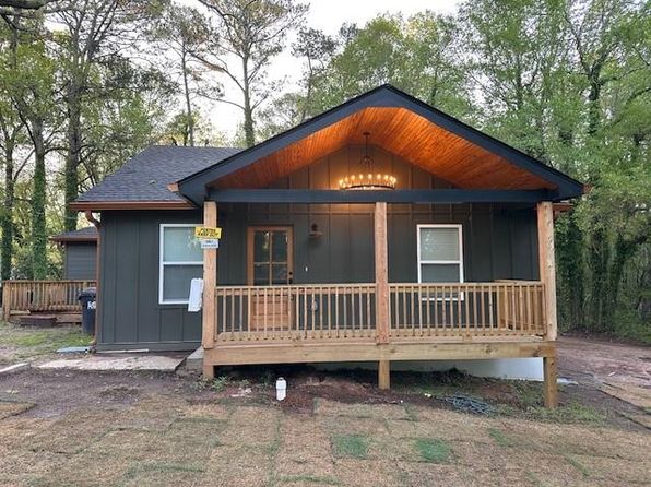 3244 Mount Olive Rd, East Pt, GA 30344
