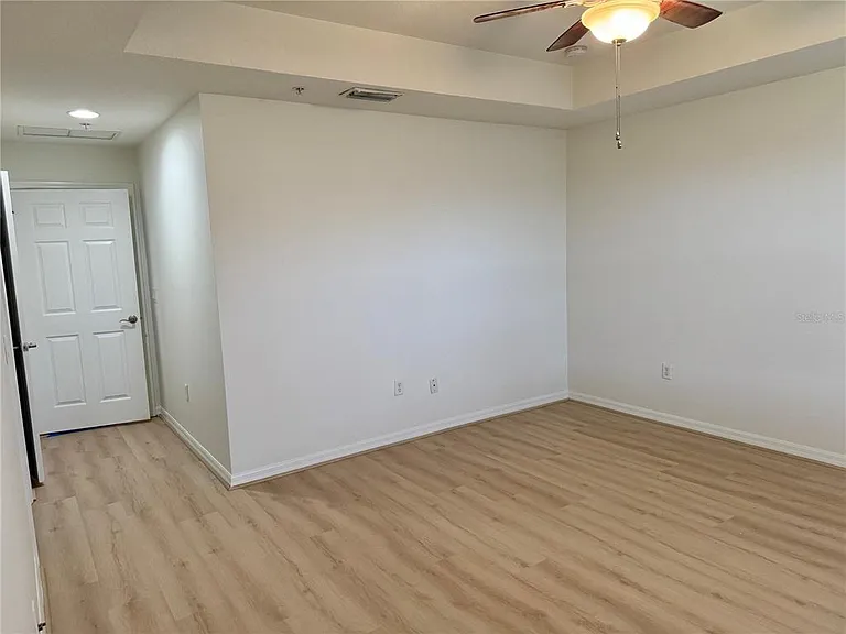 4037 Overture Cir #4037 — Photo 15