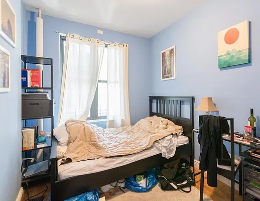 Rented by Gioia Realty | media 18