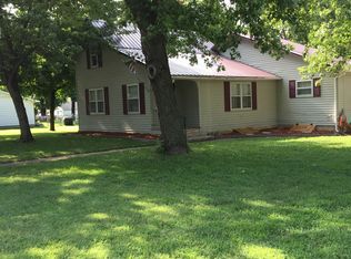 328 E Main St, Waterville, KS 66548