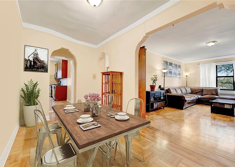 1st image of 515 Avenue I APT 2G