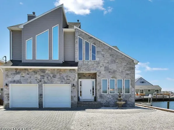 86 Longpoint Drive, Brick, NJ 08723