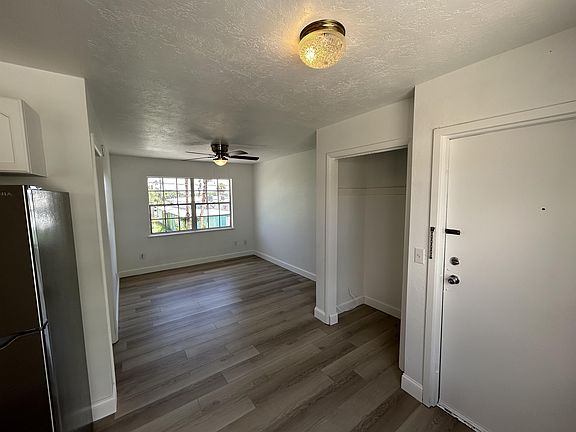 2nd image of 1225 E New Haven Ave #3