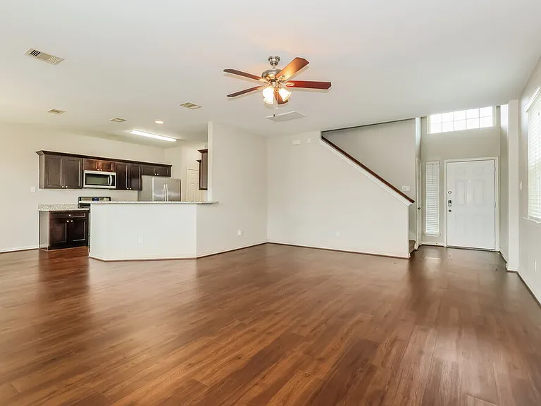 2802 Mesquite Ridge Dr — Photo 6