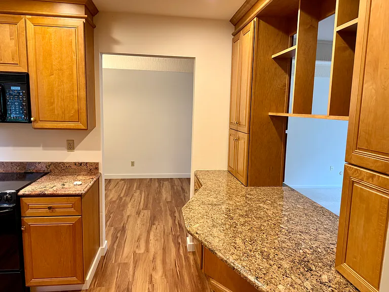 1008 Poly Dr #B1 — Photo 12