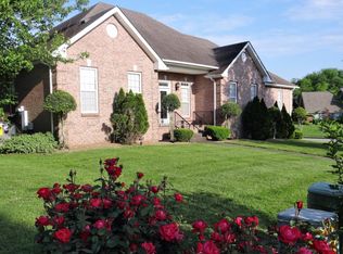 701 Mount Vernon Dr, Clarksville, TN 37043