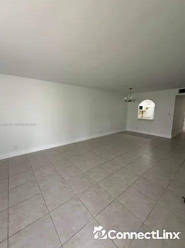 155 Lakeview Dr Photo 1