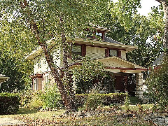 3rd image of 1830 S Sterling Ave