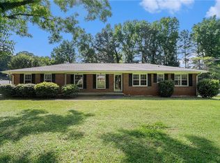 1663 Pounds Rd, Stone Mountain, GA 30087