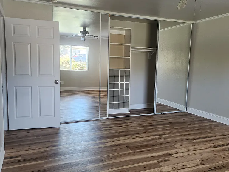 695 Sea Vale St — Photo 13