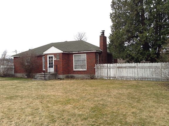 5th image of 14904 E 12th Ave