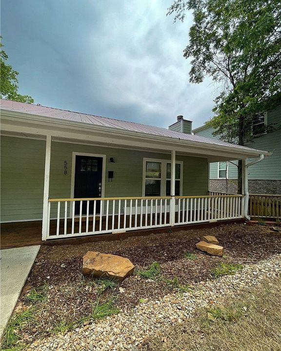 1st image of 558-560 N Highland Ave