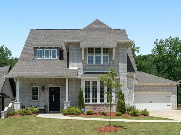 6141 English Village Ln, Birmingham, AL 35242