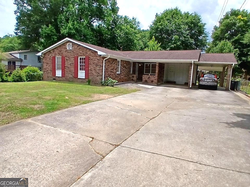 1st image of 242 Lake Jodeco Rd