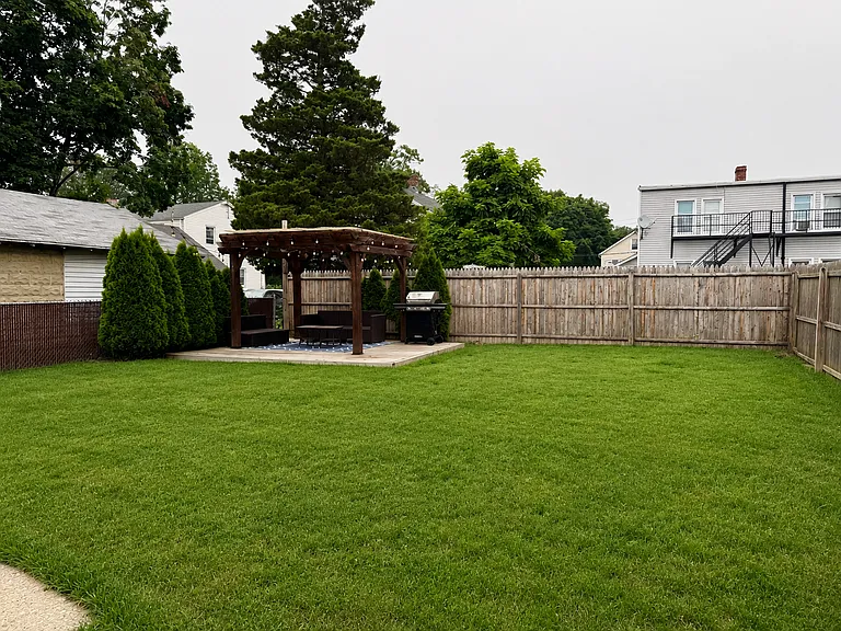 12 Sniffen St #1 — Photo 17
